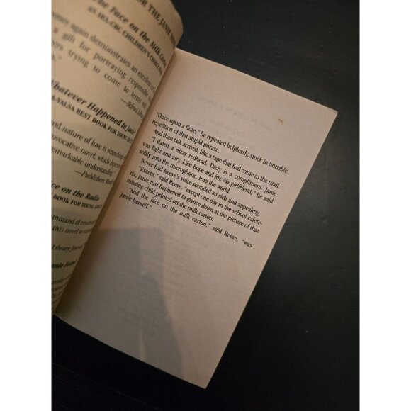 The Voice on the Radio by Caroline B. Cooney Horror Paperback Book - Picture 5 of 7